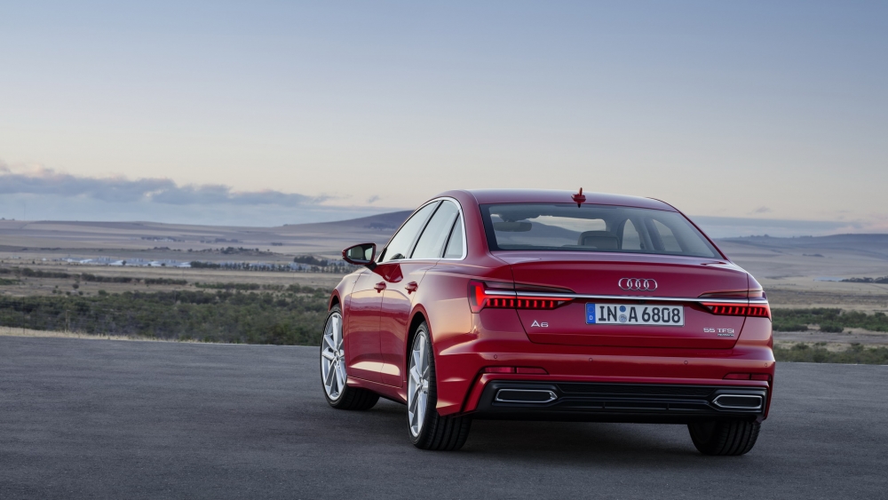 Audi A6 2019 hoàn toàn mới 'cơ bắp' và nhiều công nghệ hỗ trợ - Ảnh 1